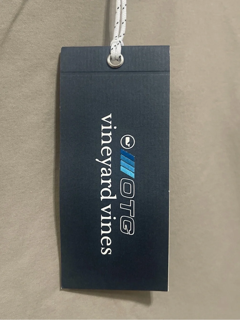 NWT Vineyard Vines OTG On The Go Pant Mens 38X 30 Beige